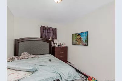 3863 Laconia Avenue, Bronx, NY 10469 - Photo 6