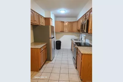 10 Oakwood Terrace #18, New Windsor, NY 12553 - Photo 8