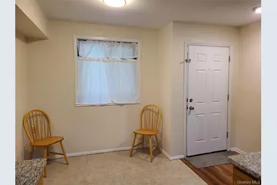 10 Oakwood Terrace #18, New Windsor, NY 12553 - Photo 6