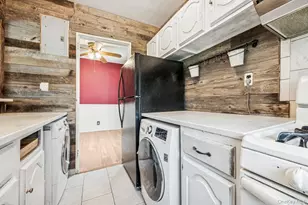 251-16 58th Ave, Little Neck, NY 11362 - Photo 12