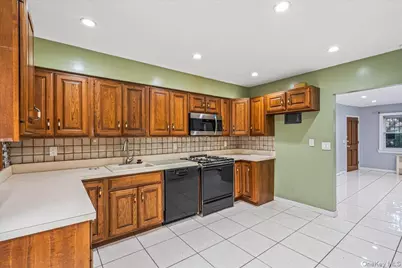 108-34 63rd Drive, Forest Hills, NY 11375 - Photo 6