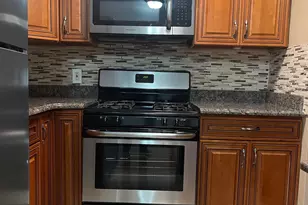 160-10 89th Ave, Jamaica, NY 11432 - Photo 8