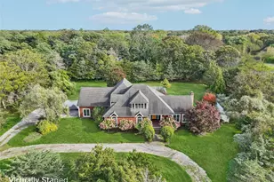 12 Laila Ln, Remsenburg, NY 11960 - Photo 2