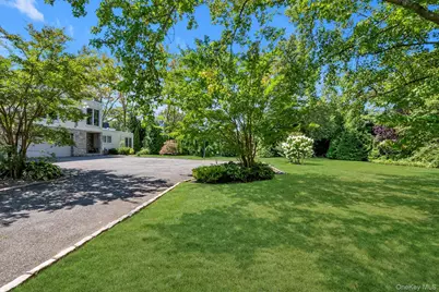 10 Macy Drive, Hewlett Bay Park, NY 11557 - Photo 32