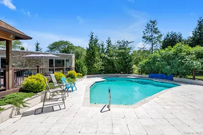 10 Macy Drive, Hewlett Bay Park, NY 11557 - Photo 26