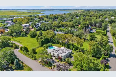 10 Macy Drive, Hewlett Bay Park, NY 11557 - Photo 44