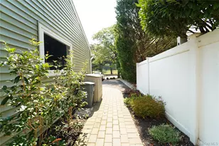 642 Salisbury Park Dr, Westbury, NY 11590 - Photo 22