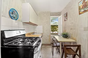 33-26 82nd St, Jackson Heights, NY 11372 - Photo 6