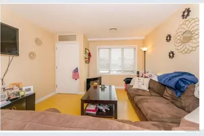 1490 Outlook Avenue #1A, Bronx, NY 10465 - Photo 4