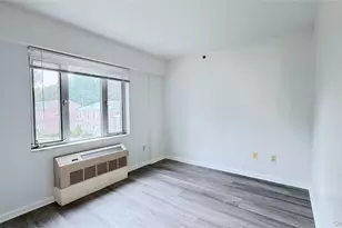 64-34 Grand Central Pkwy, Forest Hills, NY 11375 - Photo 12