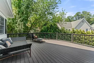 217 Rock Creek Ln, Scarsdale, NY 10583 - Photo 14