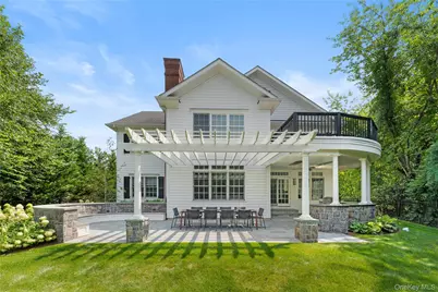 217 Rock Creek Lane, Scarsdale, NY 10583 - Photo 28