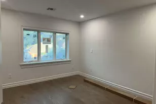 69-73 229th St, Oakland Gardens, NY 11364 - Photo 12