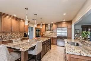 330 Private Rd, Patchogue, NY 11772 - Photo 22