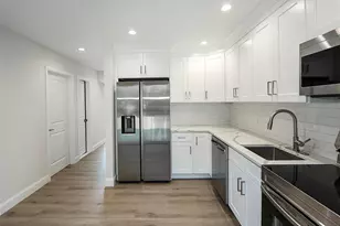 5 Amesworth Ct, Middle Island, NY 11953 - Photo 12