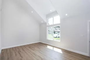 5 Amesworth Ct, Middle Island, NY 11953 - Photo 6