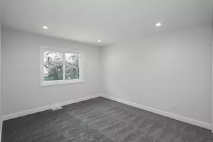 5 Amesworth Ct, Middle Island, NY 11953 - Photo 20