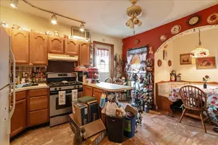 97-25 102nd St, Ozone Park, NY 11416 - Photo 18