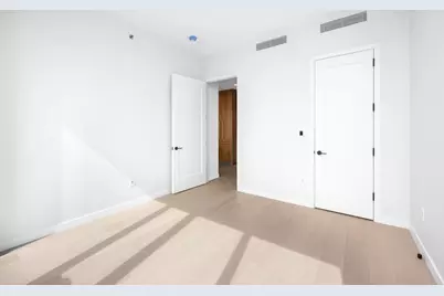 3532 Leavitt St #12B, Flushing, NY 11354 - Photo 4