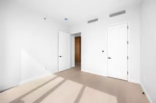 35-32 Leavitt St, Flushing, NY 11354 - Photo 4