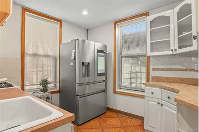 1036 Metcalf Avenue, Bronx, NY 10472 - Photo 4