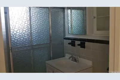 73-45 210th Street Apt #4B, Bayside, NY 11364 - Photo 6