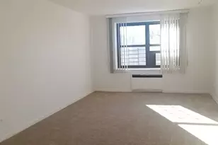 73-45 210th St, Bayside, NY 11364 - Photo 12