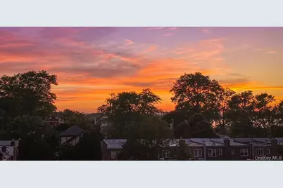 160-15 Powells Cove Boulevard #A304, Whitestone, NY 11357 - Photo 8