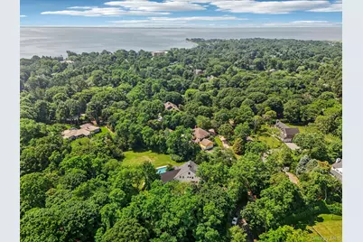 17A Oak Meadow Lane, Bellport, NY 11713 - Photo 26