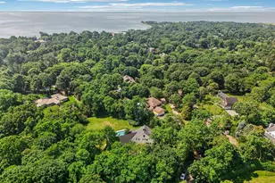 17A Oak Meadow Ln, Bellport, NY 11713 - Photo 26