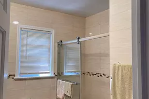 1306 6th Ave, New Hyde Park, NY 11040 - Photo 10