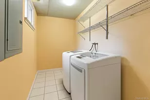 214 Tree Ave, Central Islip, NY 11722 - Photo 16