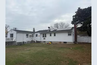 27 E Hamilton Avenue, Massapequa, NY 11758 - Photo 6