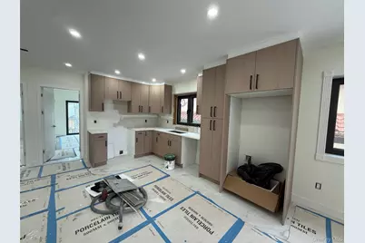 46-40 Kissena Boulevard, Flushing, NY 11355 - Photo 8