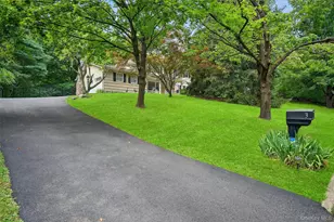 3 Karsten Dr, Montebello, NY 10901 - Photo 2