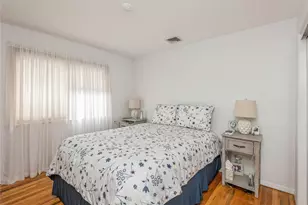 347 Bayville Ave, Bayville, NY 11709 - Photo 14