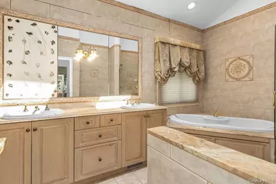 83 The Dell, Searingtown, NY 11507 - Photo 24