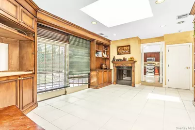 83 The Dell, Searingtown, NY 11507 - Photo 18