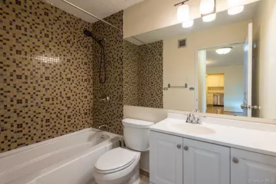 1 Bay Club Drive #4N, Bayside, NY 11360 - Photo 16