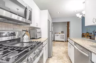 160-15 Powells Cove Blvd, Whitestone, NY 11357 - Photo 4