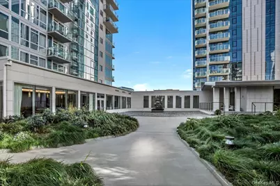 133-27 39th Avenue #5T, Flushing, NY 11354 - Photo 8