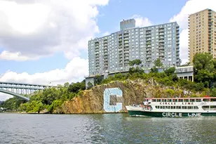 2400 Johnson Ave, Bronx, NY 10463 - Photo 24