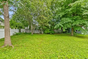 106 Puritan Dr, Port Chester, NY 10573 - Photo 30