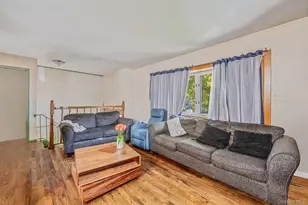 8 Willoughby St, Brentwood, NY 11717 - Photo 12