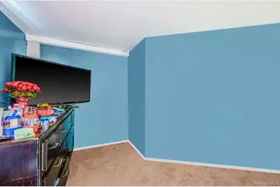 8 Willoughby Street, Brentwood, NY 11717 - Photo 26