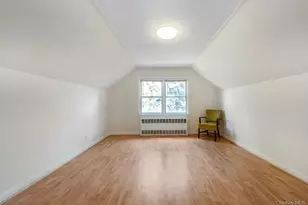 80-15 168th St, Jamaica, NY 11432 - Photo 20