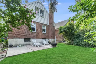 80-15 168th Street, Jamaica, NY 11432 - Photo 28