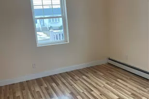 918 10th St, West Babylon, NY 11704 - Photo 6