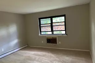 220 Sneden Pl, Spring Valley, NY 10977 - Photo 22