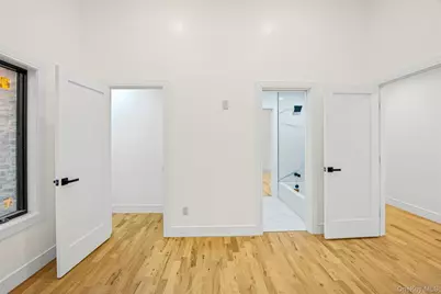 26 Tremont Avenue, Patchogue, NY 11772 - Photo 20